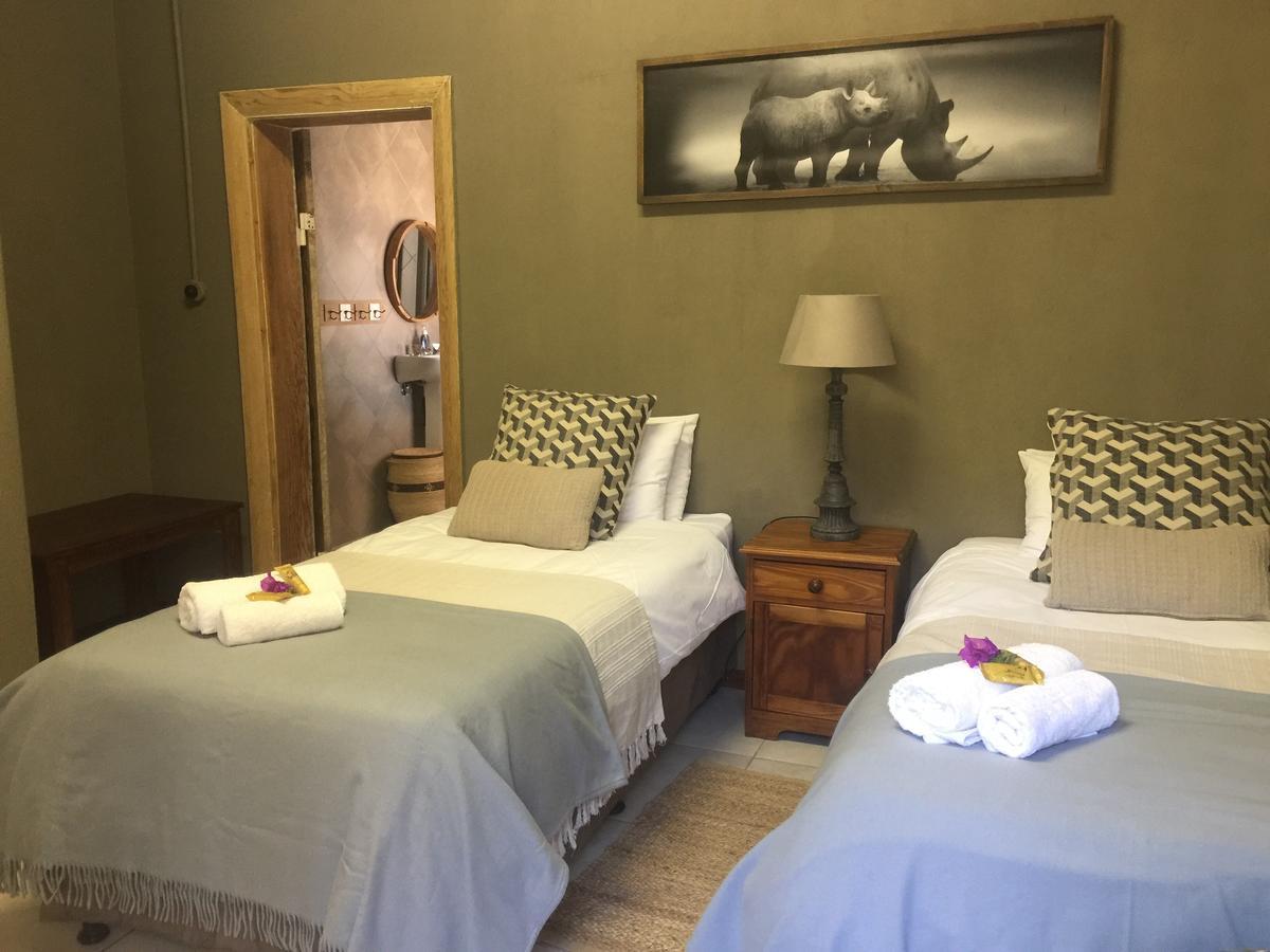 Burgsdorf Guest Farm Villa Maltahohe Bagian luar foto